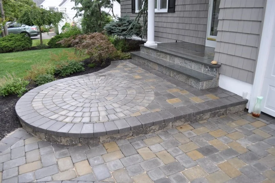 paver entrance patio