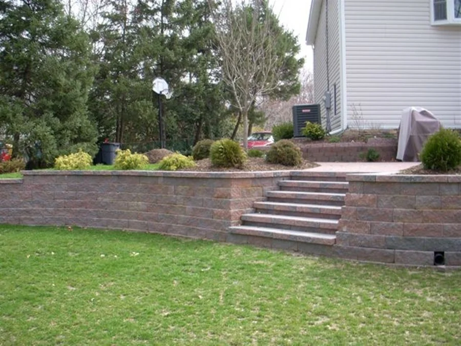 stone pavers wall with steps